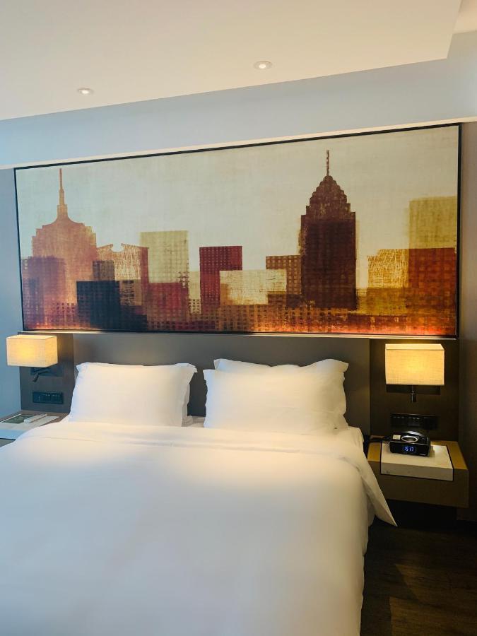 Executive King Room