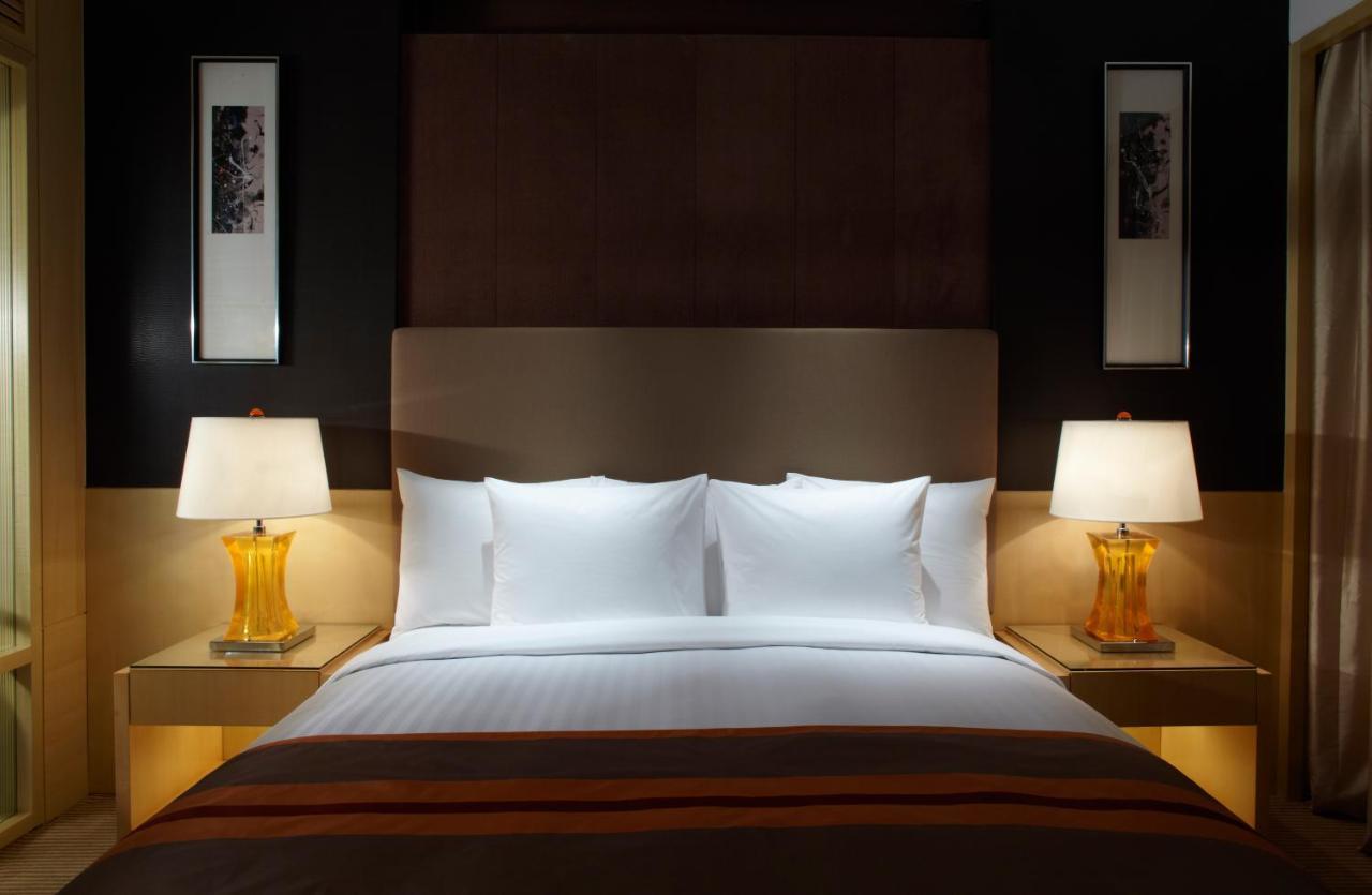 Deluxe Suite,1588092914:JPEG