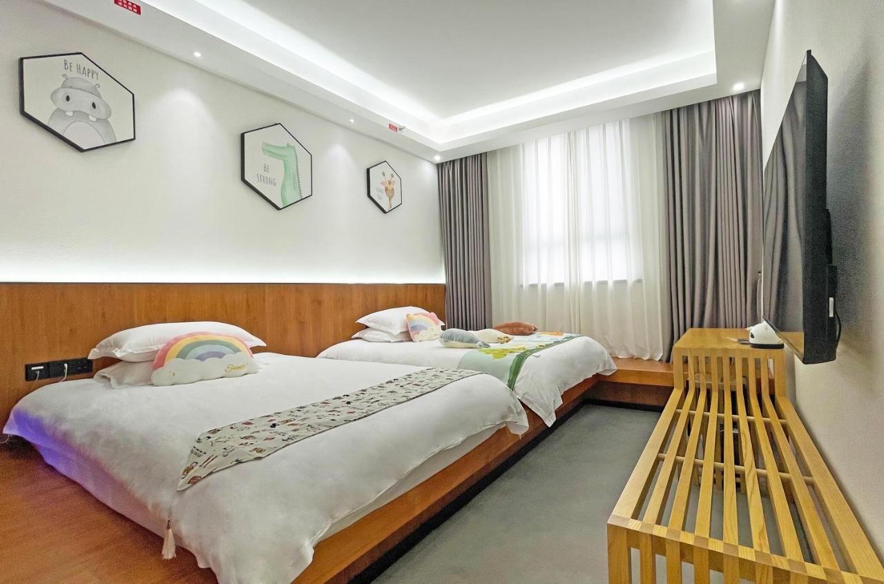 Double Room with Private Bathroom,1425232839:JPEG