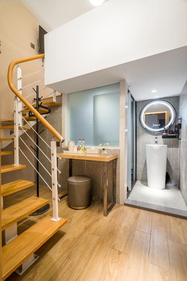 Smart Duplex Double Room - No Window