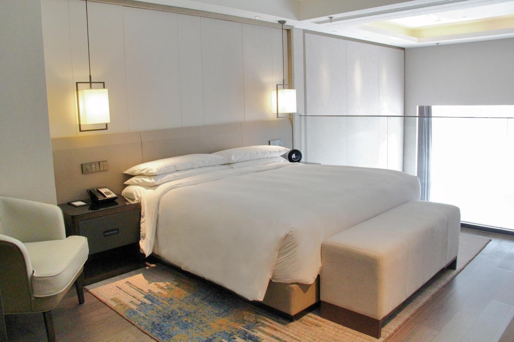 One Bedroom Loft Apartment,1537162324:JPEG
