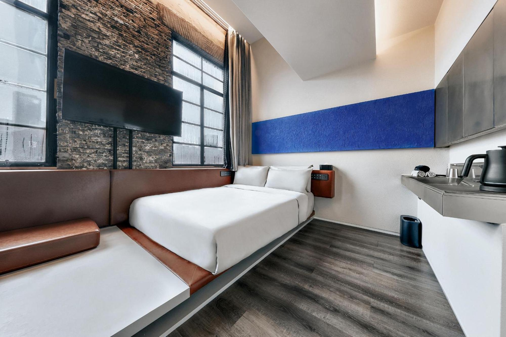 Double Room City View