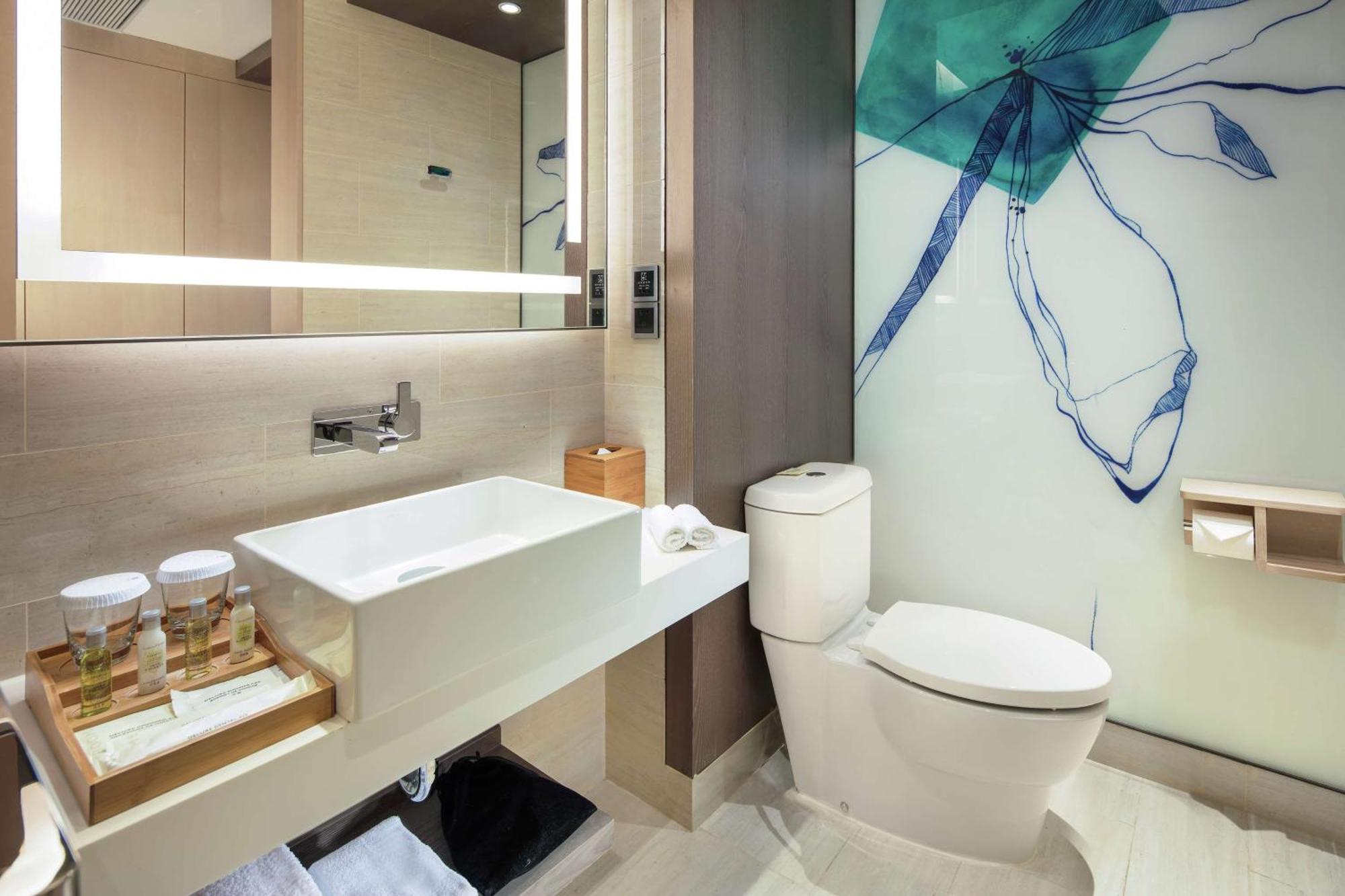 Chambre Lit King-Size - Accessible aux Personnes à Mobilité Réduite