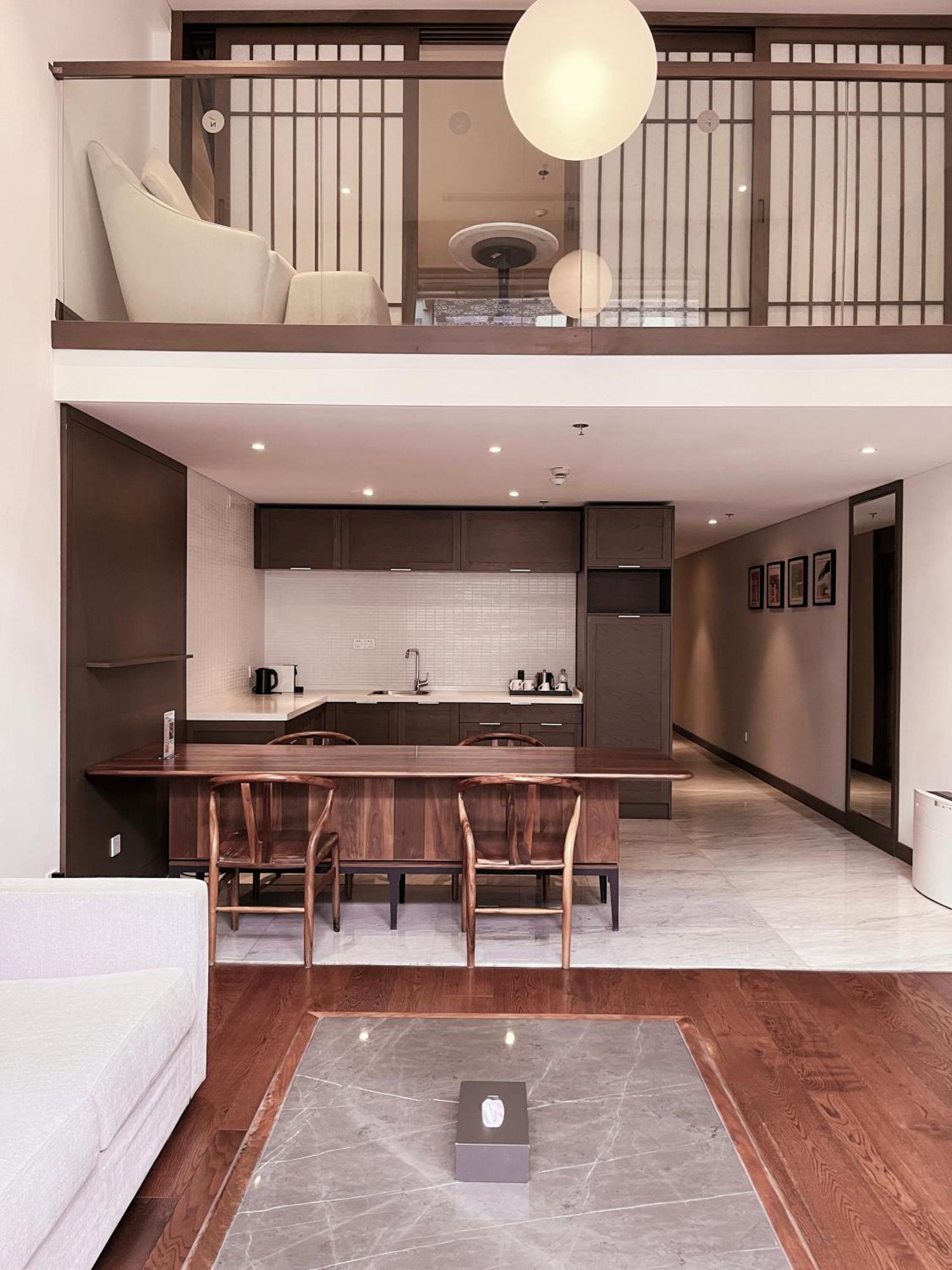 Executive King Suite Duplex
