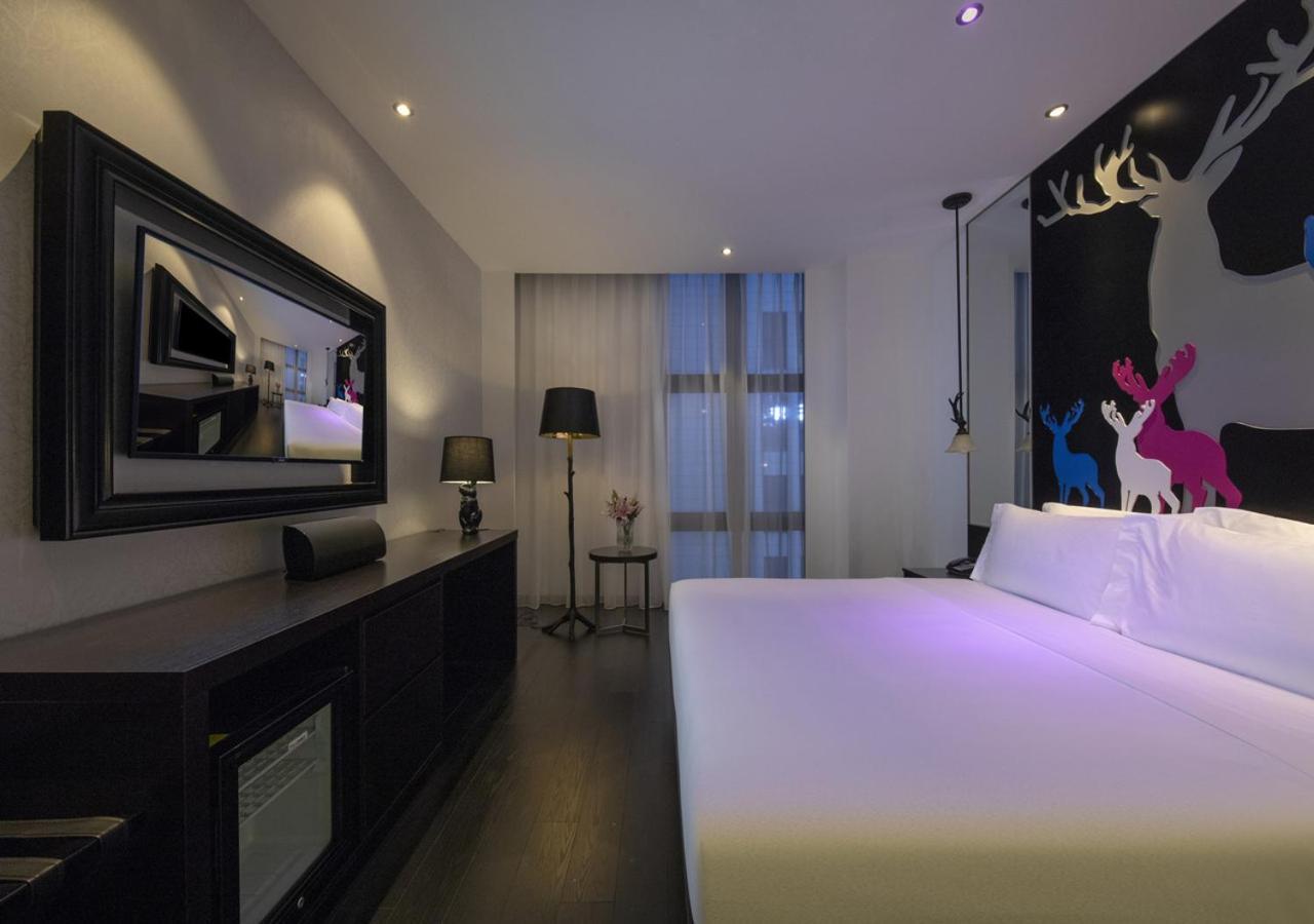 Superior Queen Room,1565672413:JPEG