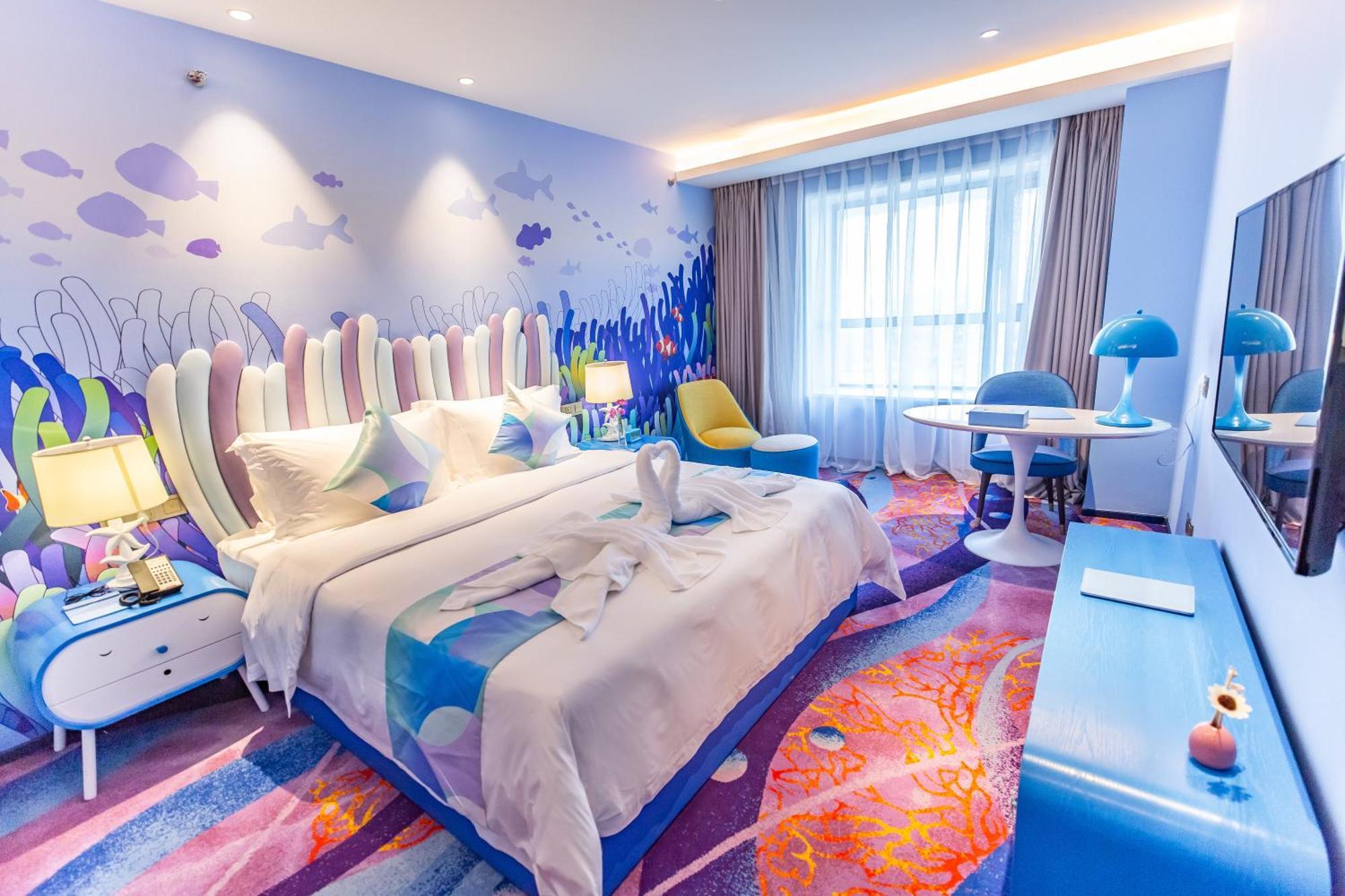Superior Queen Room,1569219176:JPEG
