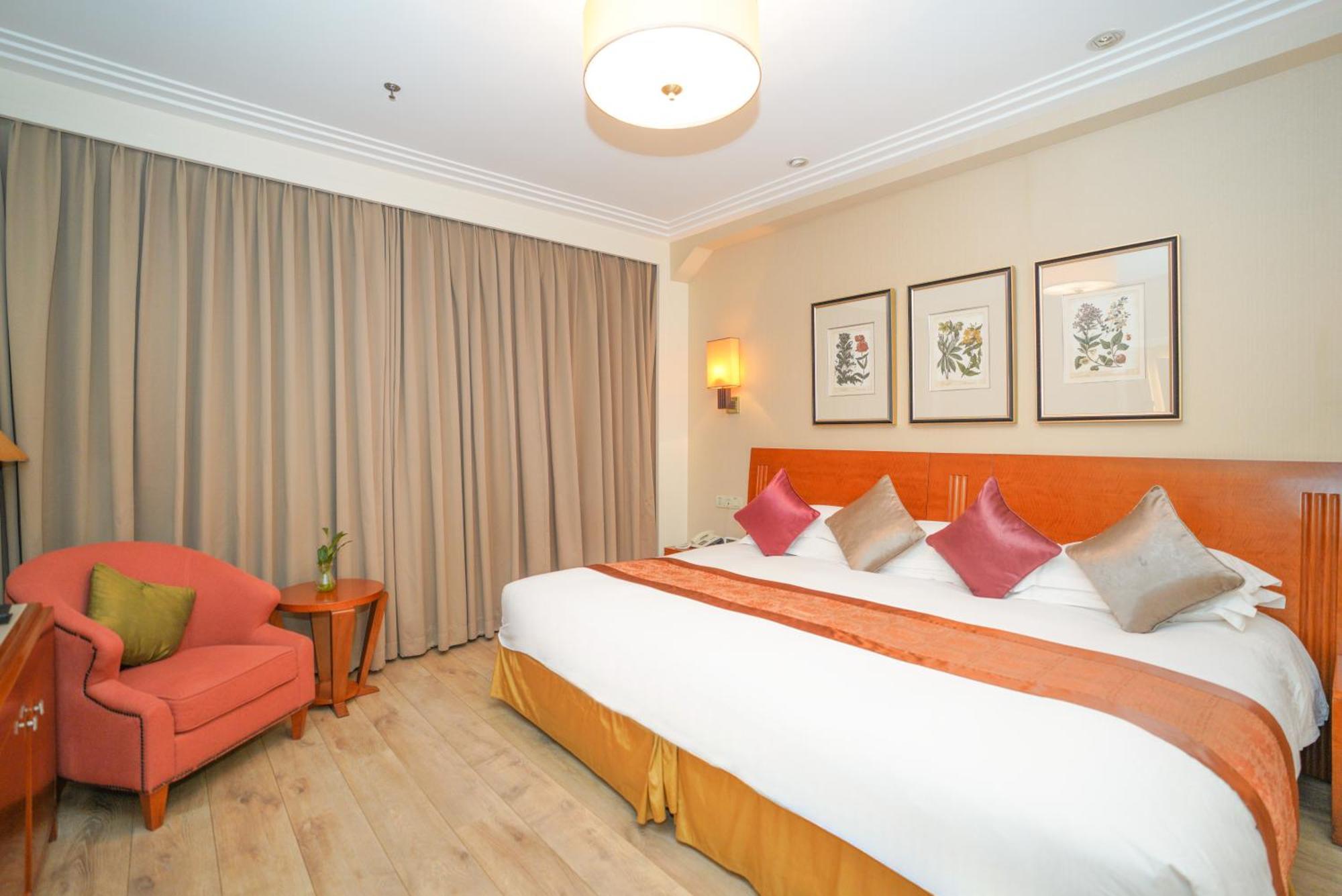Executive Double Room City View