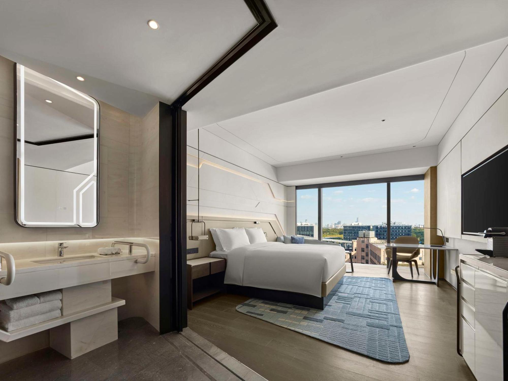 Zimmer mit Kingsize-Bett - barrierefrei