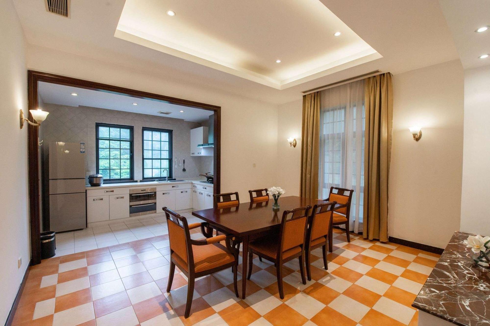 Deluxe Villa