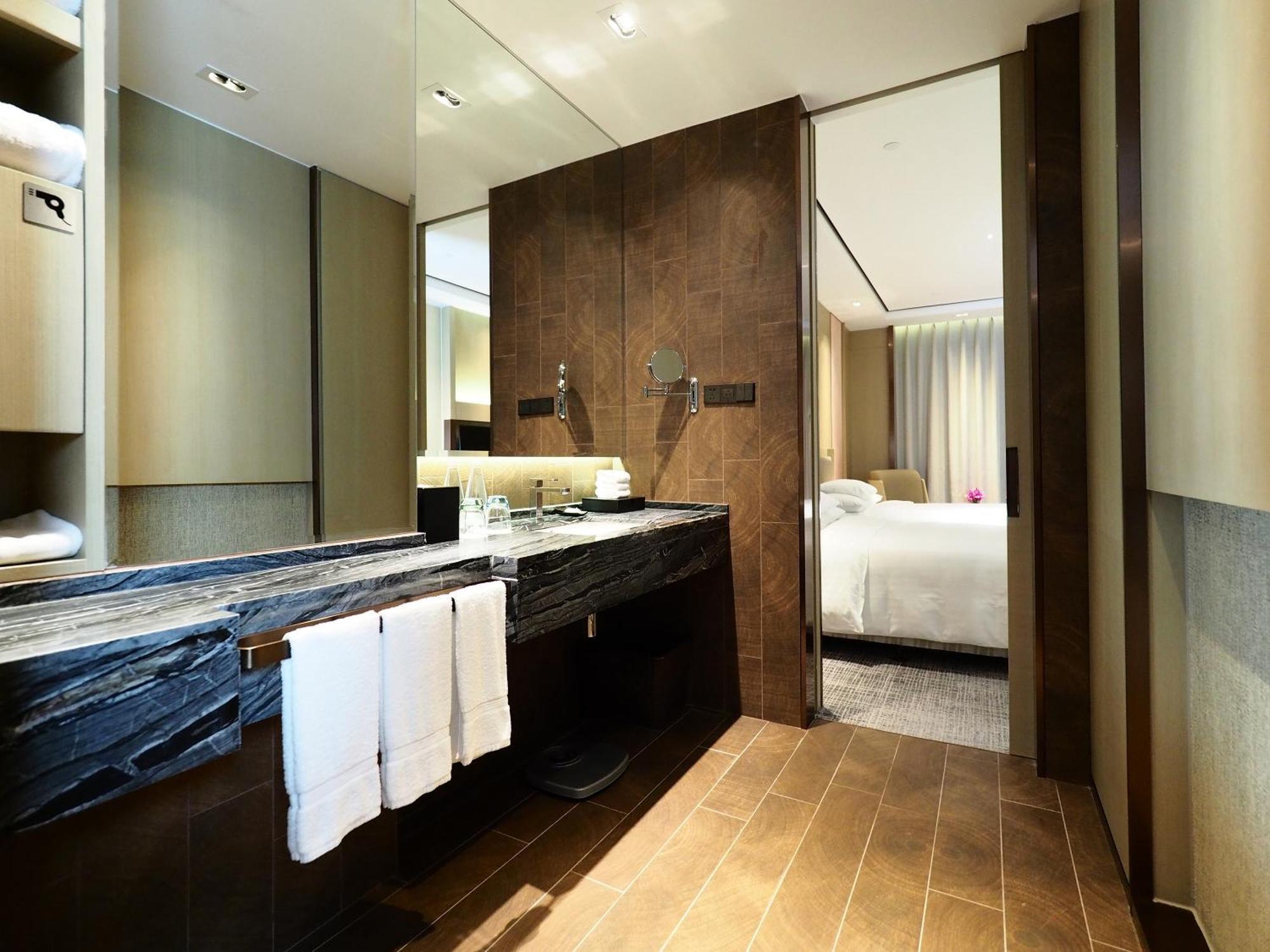Premier Double Room Two Double Beds