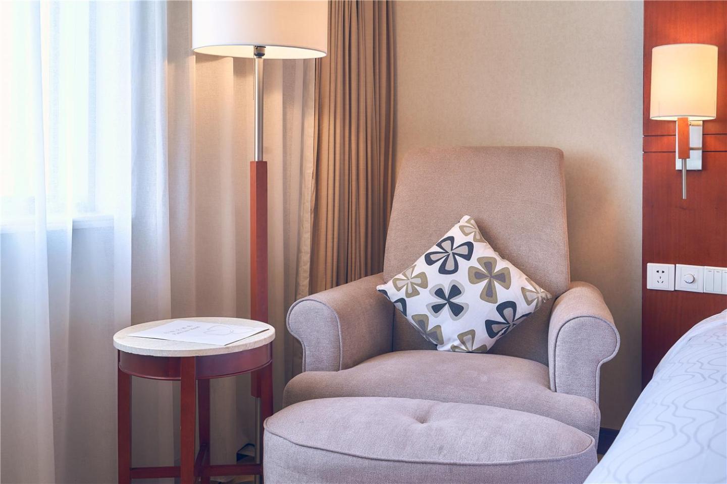 Superior King Room