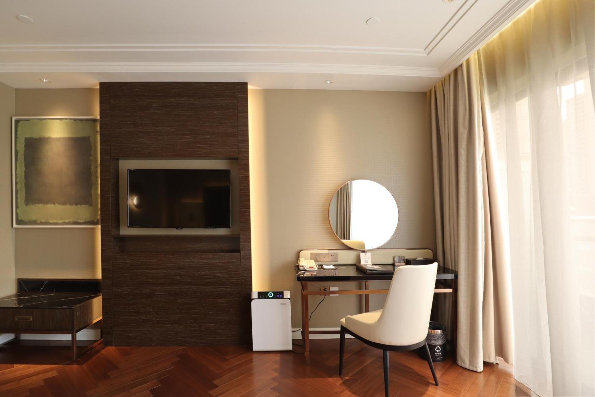 Classic Exceptional Room,1681748683:JPEG
