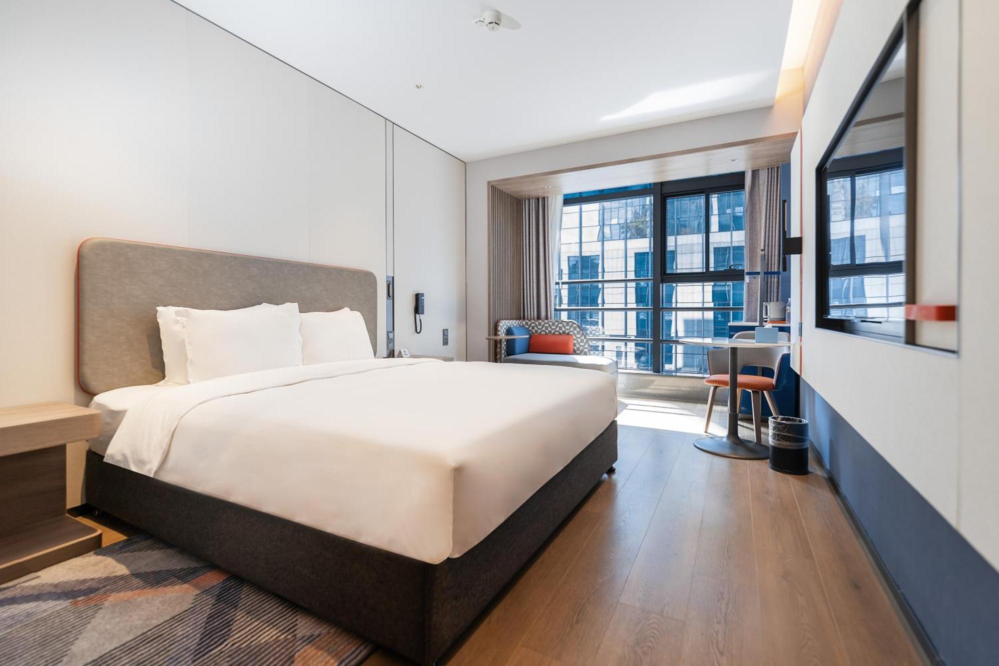Quarto King Standard com Vista da Cidade