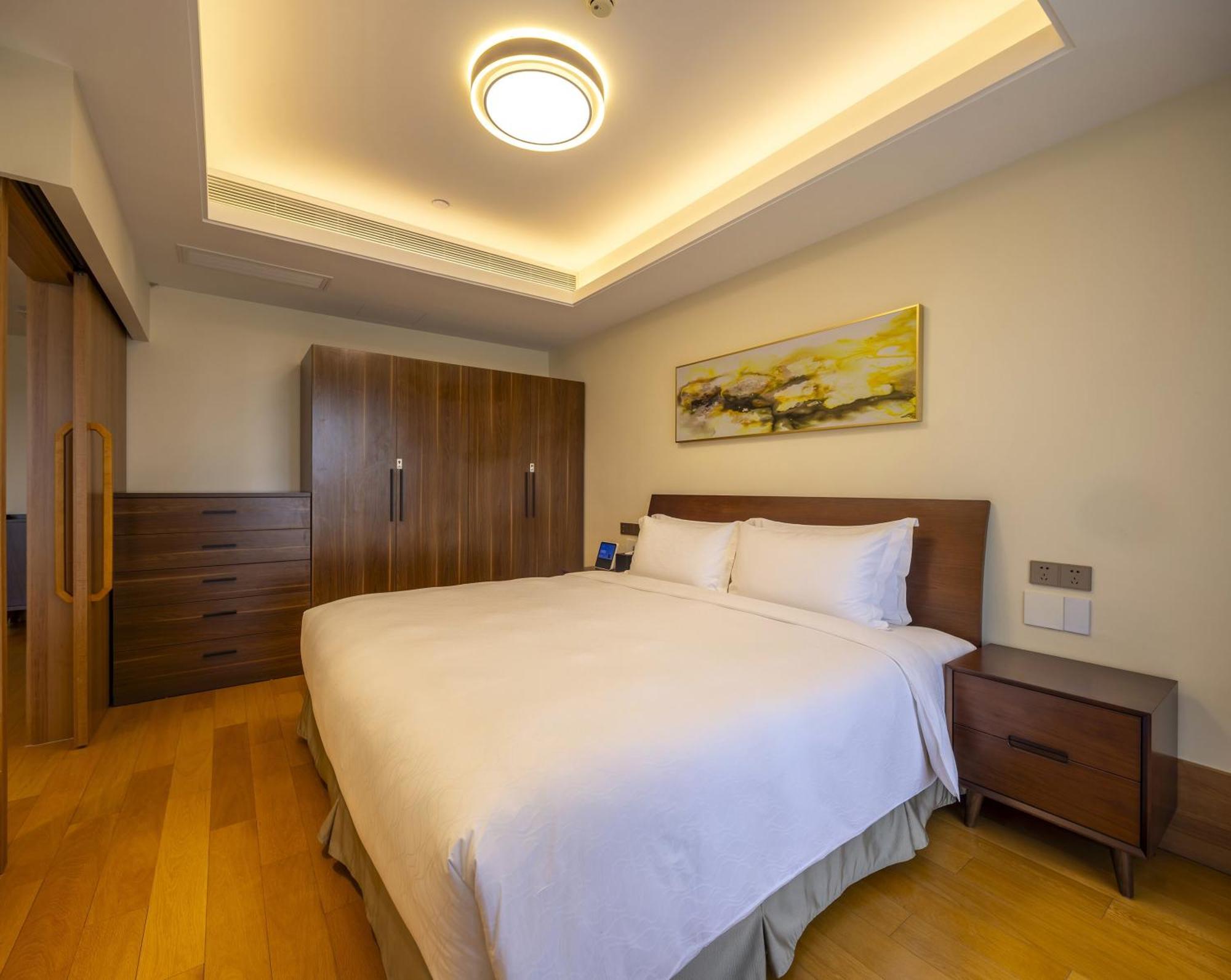 Deluxe Two Bedroom Suite