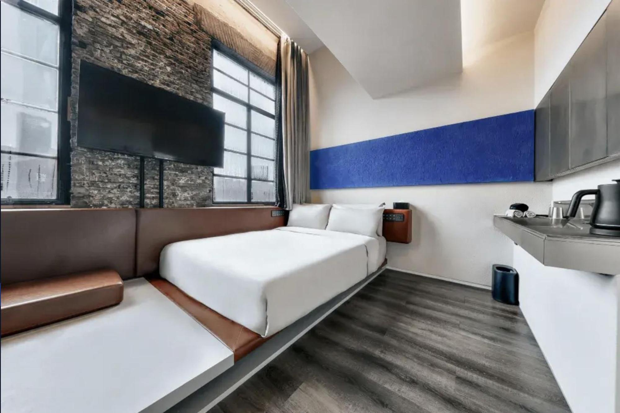 Double Room City View