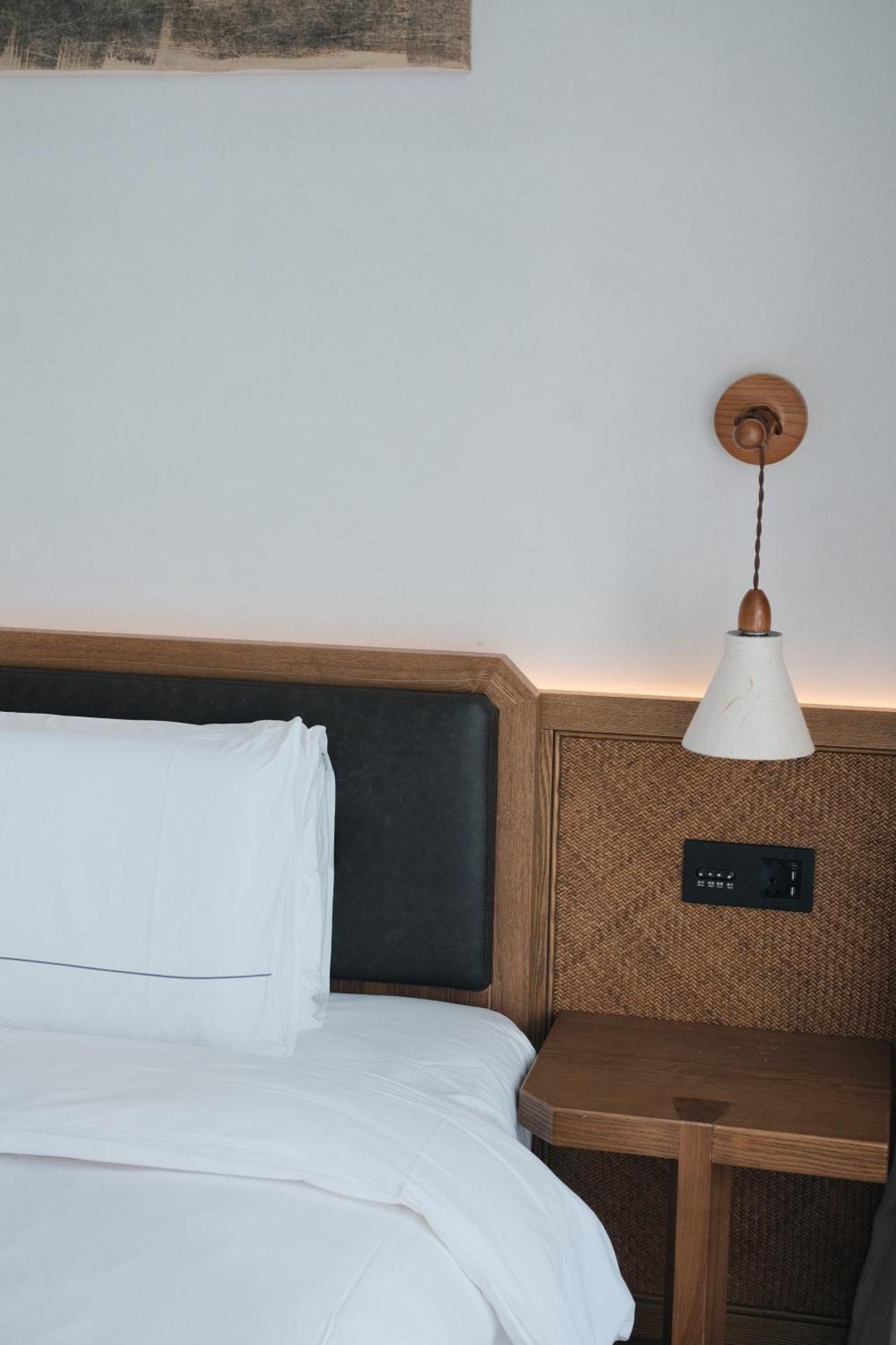 Pure Twin Room