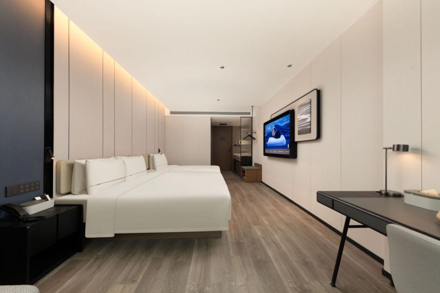 Premium Family Room