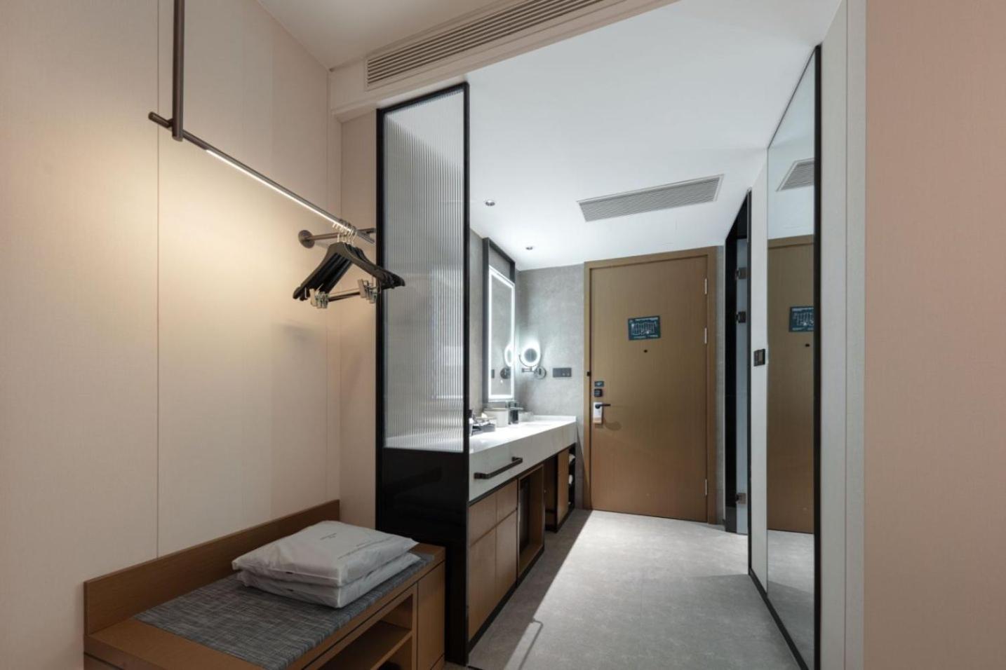 Premium Twin Room