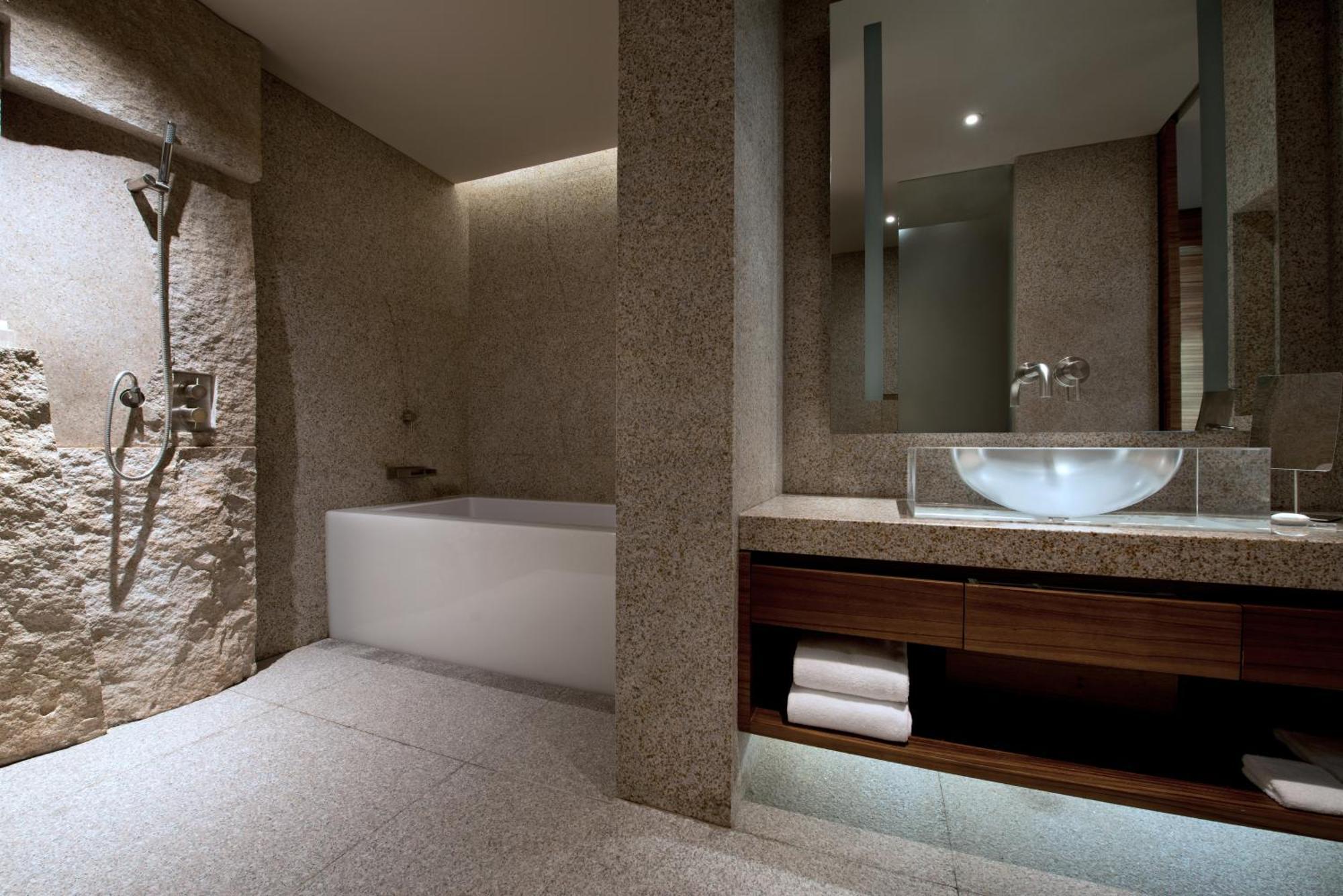 King Room City View High Floor