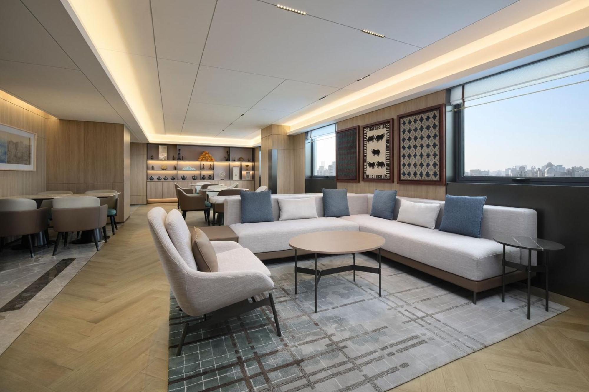 Executive Room Executive lounge access Guest room 1 King