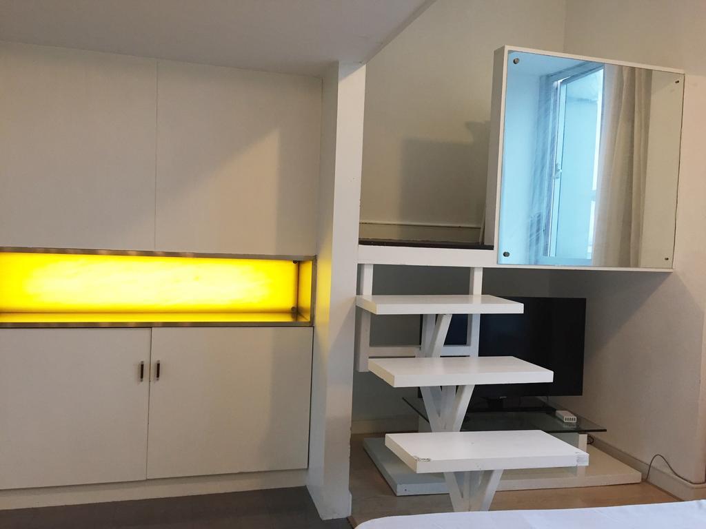 Duplex Apartment,406293558:JPEG