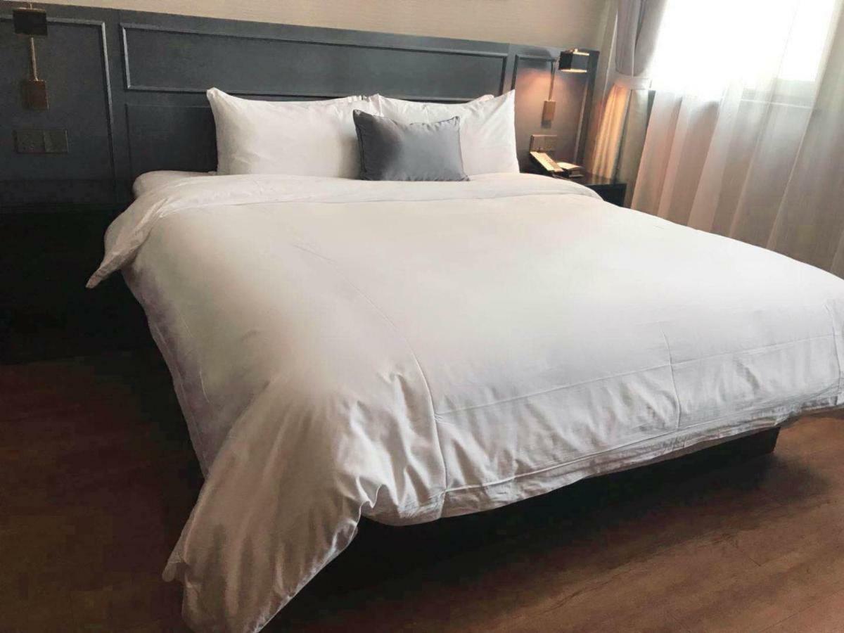 Quarto Individual com Banheiro