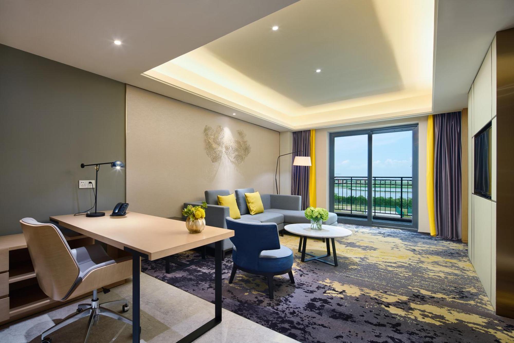 Superior Suite