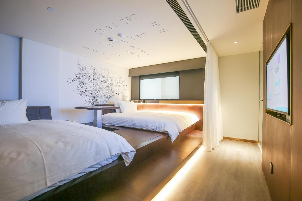 Deluxe Twin Room,957384799:JPEG