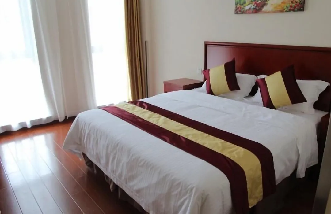 Greentree Inn Shanghai National Convention Center Xinfu Middle Road Huazhi Road Hotel-1