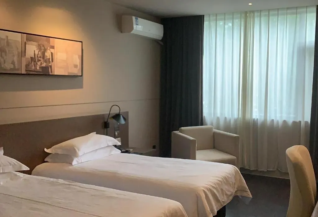 Jinjiang Inn Select Shanghai Pudong Airport-1