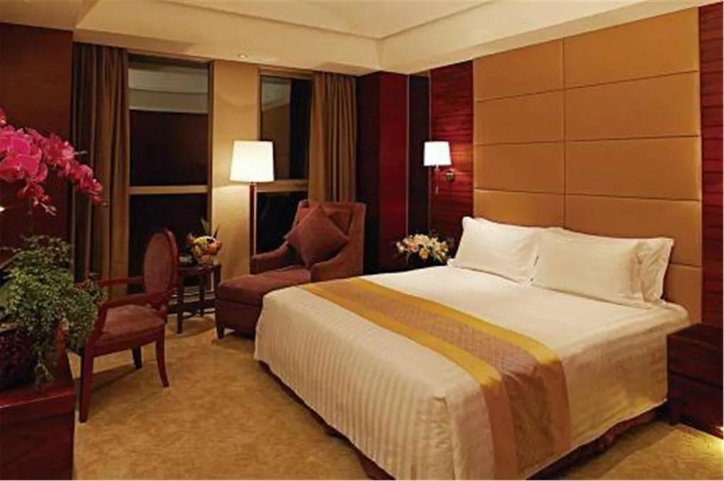Regal Jinfeng Hotel-1