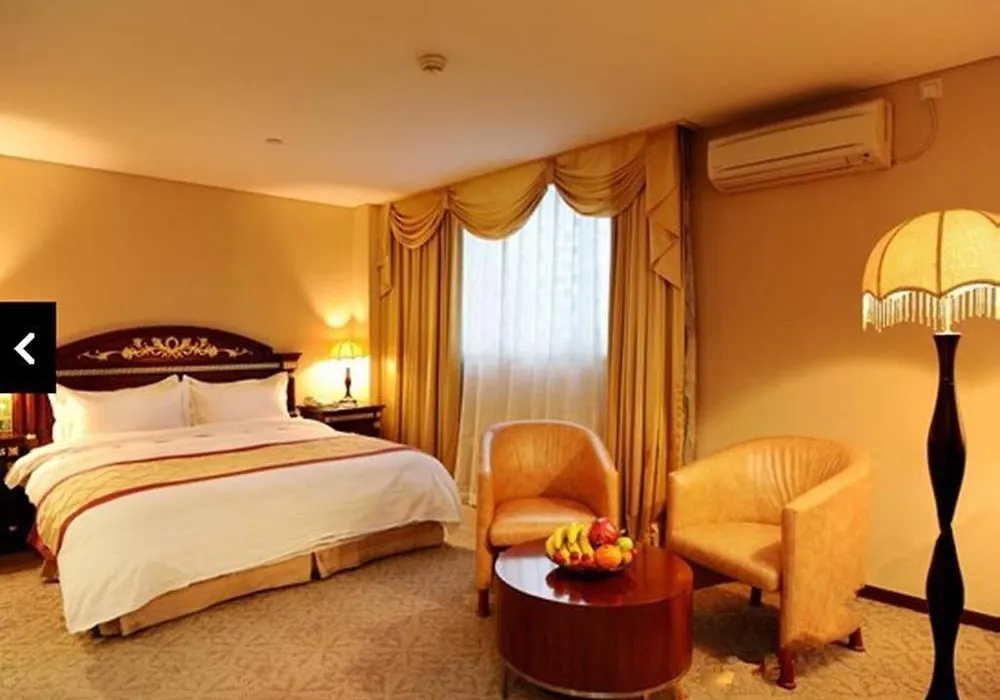Sovereign Business Hotel-1