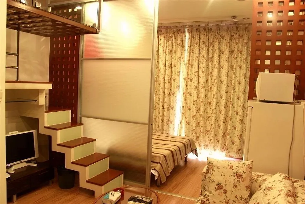 Shanghai Abest Hongqiao Xintiandi Apartment-1