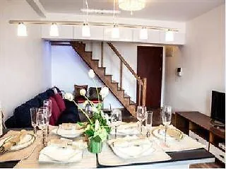 Yopark Serviced Apartment-Film Garden-1