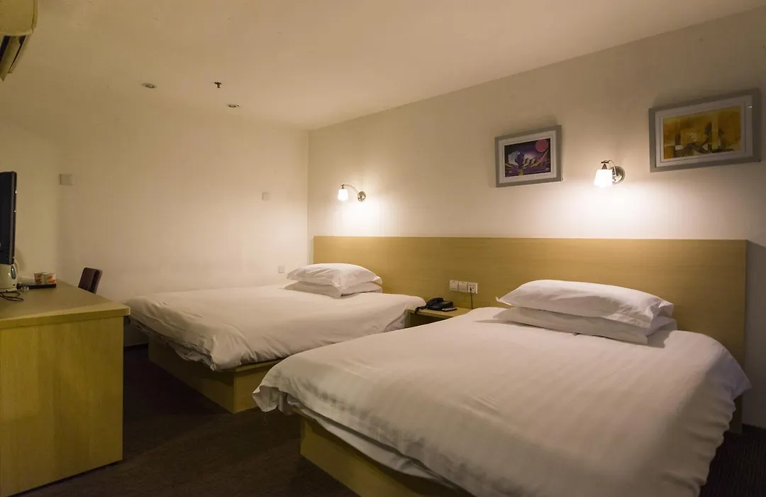 Motel Shanghai Waigaoqiao Free Trade Zone Huashan Road-1