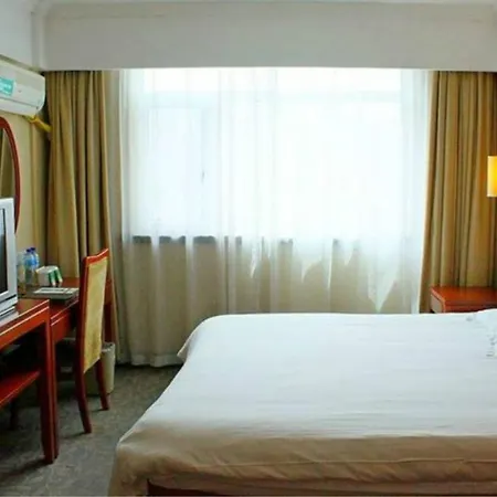 Gma Hotel Shanghai Wuning Road Zhenping Road Metro Station-3