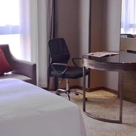 The Qube Hotel Shanghai Xinqiao-3