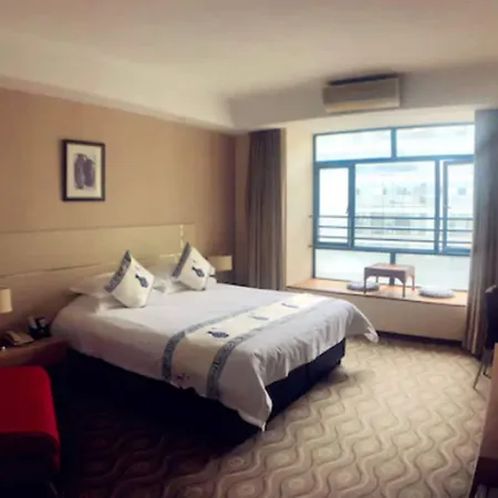 Urban Hotel Shanghai-3