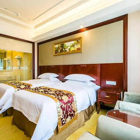 Vienna International Hotel-3