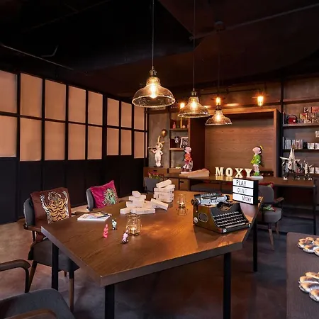 Moxy Shanghai Xuhui-2