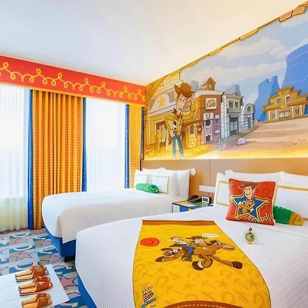 Toy Story Hotel-2