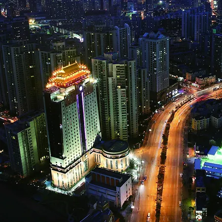 Courtyard By Marriott Shanghai Xujiahui-2