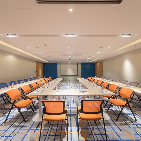 Holiday Inn Express Shanghai Jiading Center By Ihg-3