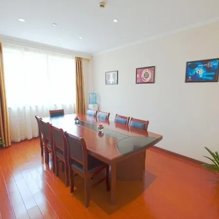 Greentree Inn Shanghai National Convention Center Xinfu Middle Road Huazhi Road Hotel-3