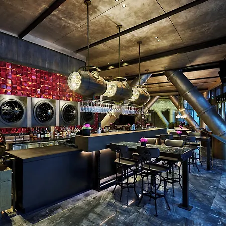 Intercontinental Hotels Shanghai Wonderland By Ihg-3