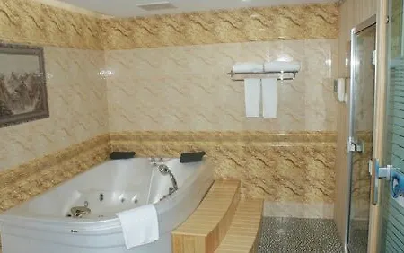 Karamay Petroleum Hotel-3