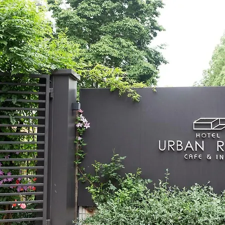 Urban Rosa Cafe&Inn-3