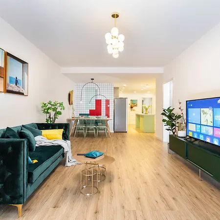 Starhome West Huaihai Road Branch-3