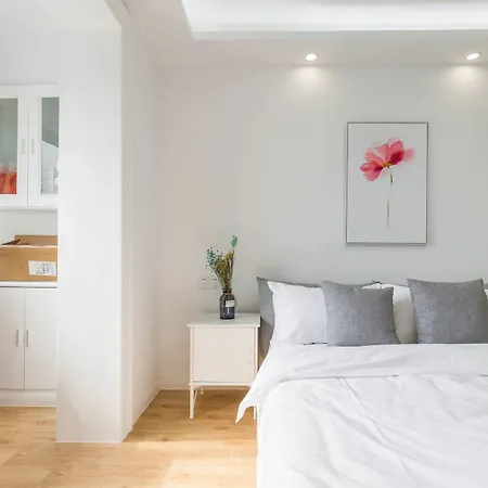 Lazy Apartment - Zhaojiabang Road-3