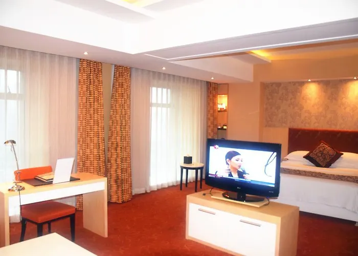 Puxi New Century Hotel Shanghai